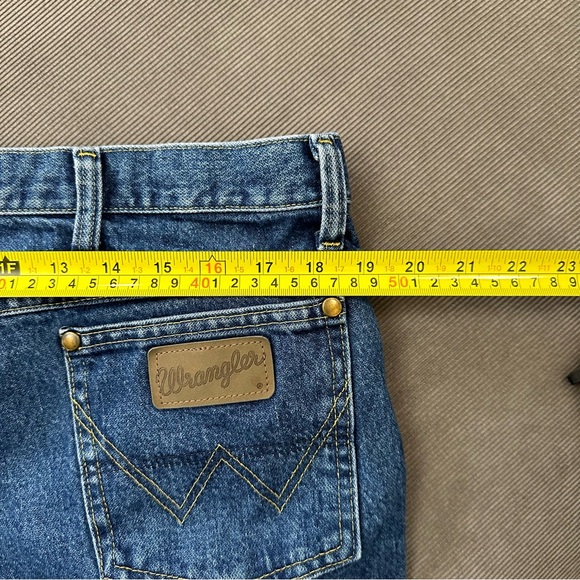 Wrangler George Strait Cowboy Cut Jeans Mens 38X30 Medium Wash Denim Workwear - Picture 9 of 10